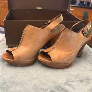 B. Makowsky Tan Peep Toe Slingback Heels